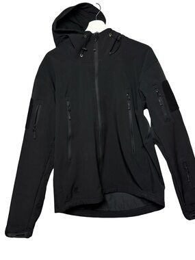 Free Soldier Men's Hooded Softshell Tactical Jacket Black Size L Nylon Outdoor